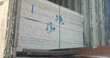 台州 芝麻白花岗岩石材3.0公分光面毛板装柜出货