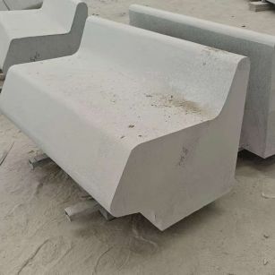 台州 芝麻白花岗岩异形坐凳，石凳