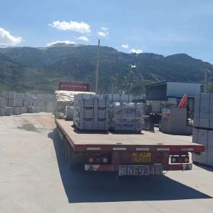 台州 芝麻白仿形路沿石，直形路沿石