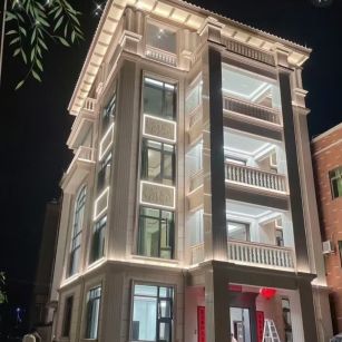 台州 芝麻白花岗岩别墅外墙夜间效果