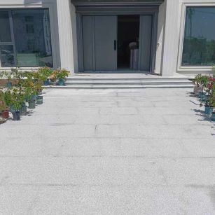 台州 芝麻白花岗岩地铺石地面铺装