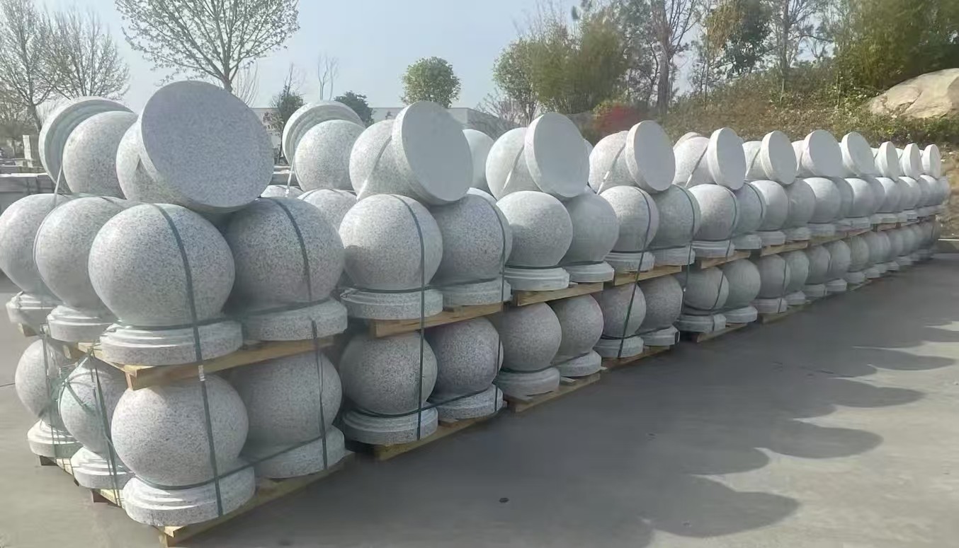 台州 白麻花岗岩石材圆球，石球，挡车球，隔离球，景观石球，风水球等