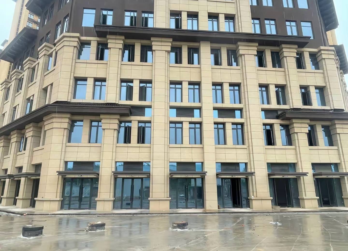 台州 黄金麻花岗岩荔枝面小区外墙干挂