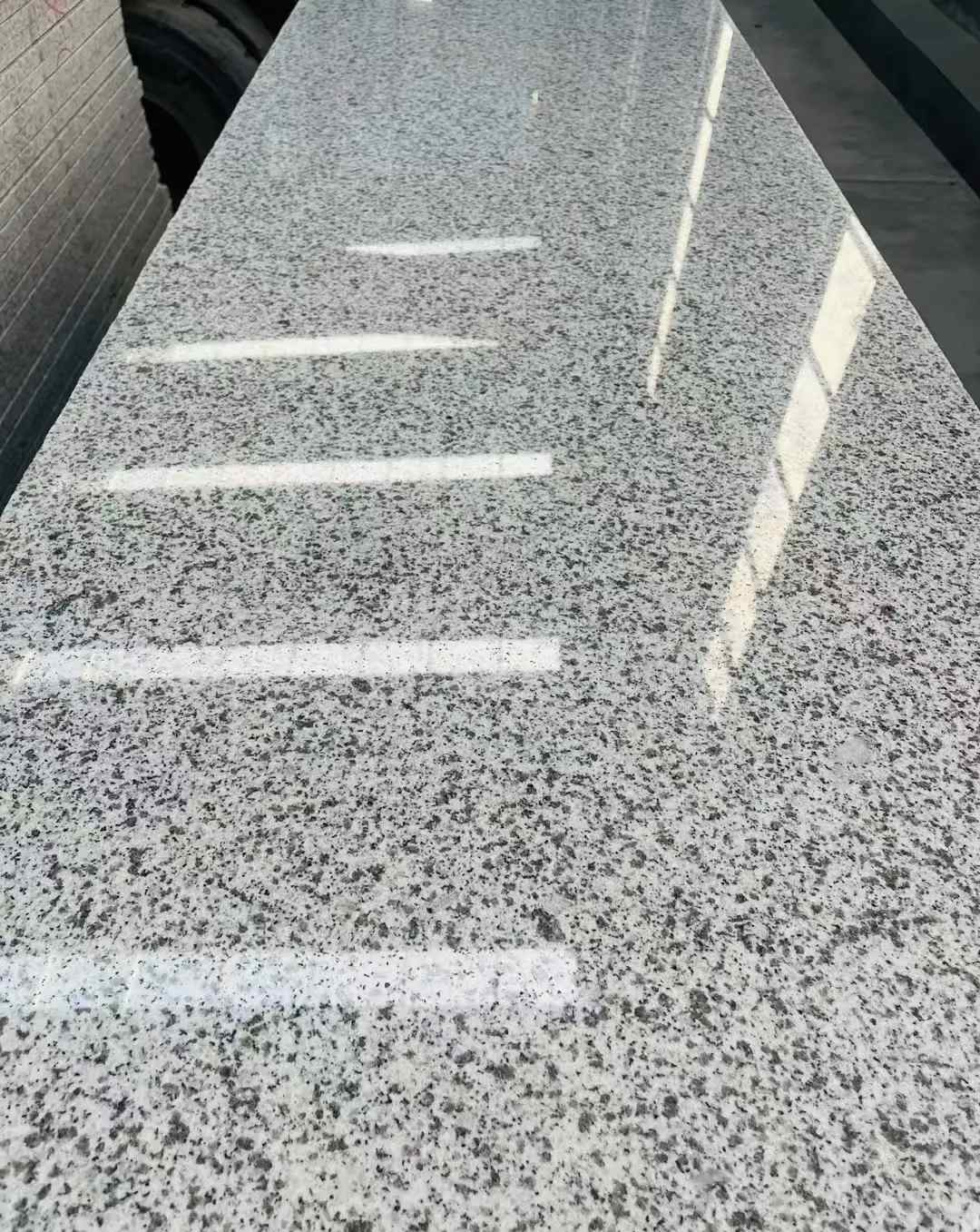 台州 白麻花岗岩光面毛板