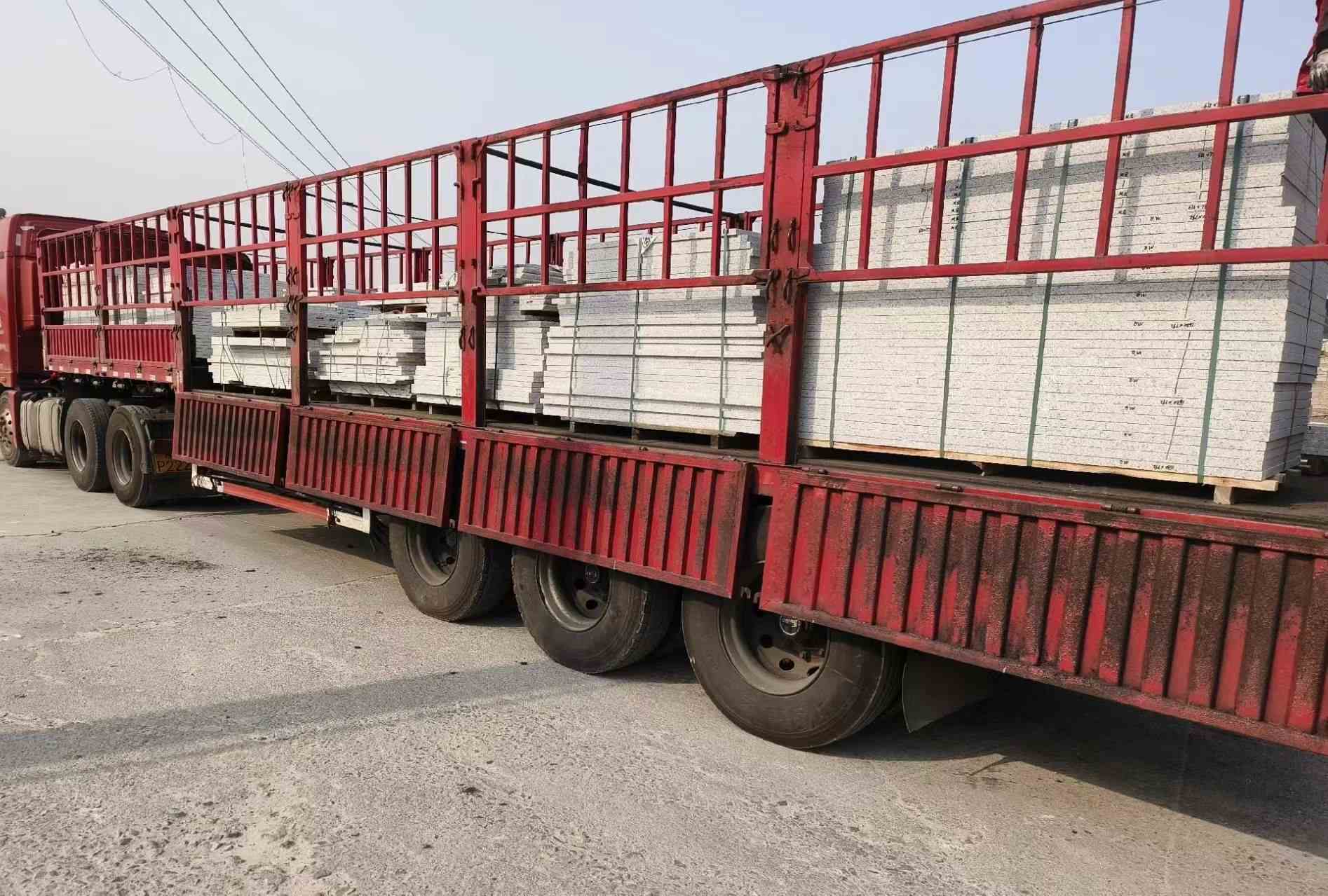 台州 白麻荔枝面外墙干挂，工厂装车日常