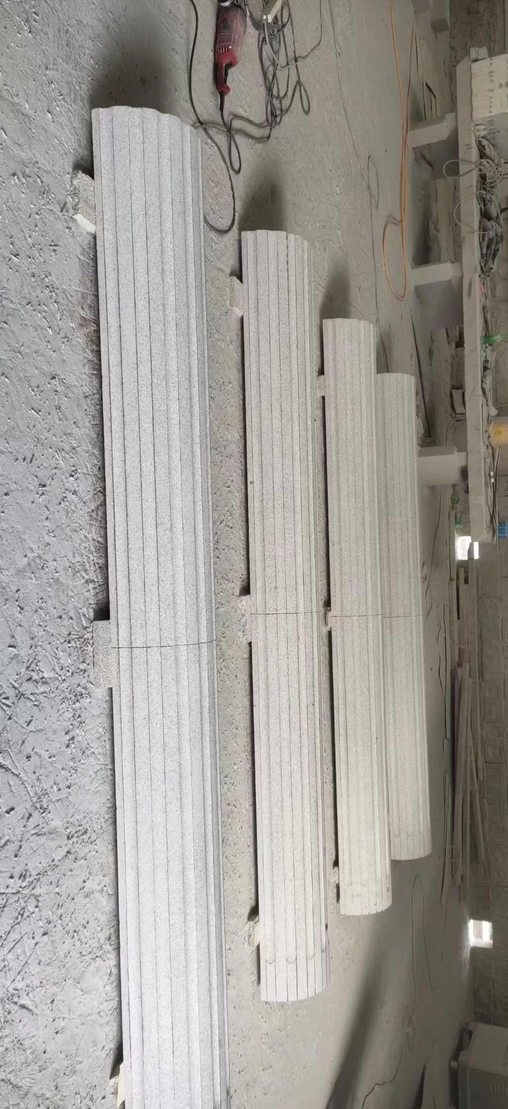 台州 花岗岩厂家带你看白麻花岗岩门楼大柱柱皮