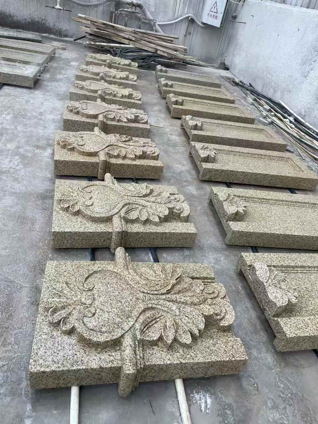 台州 黄金麻花岗岩别墅外墙雕刻板