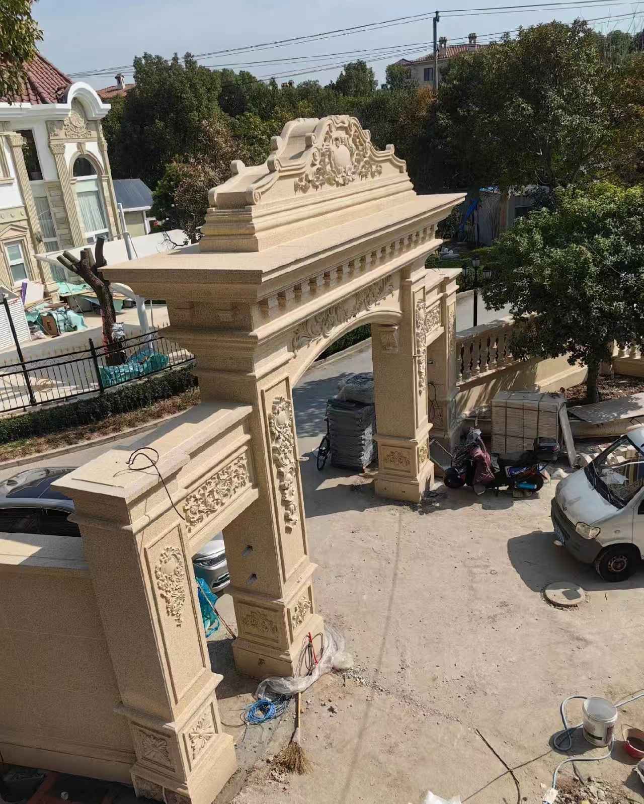 台州 黄金麻荔枝面花岗岩别墅门楼