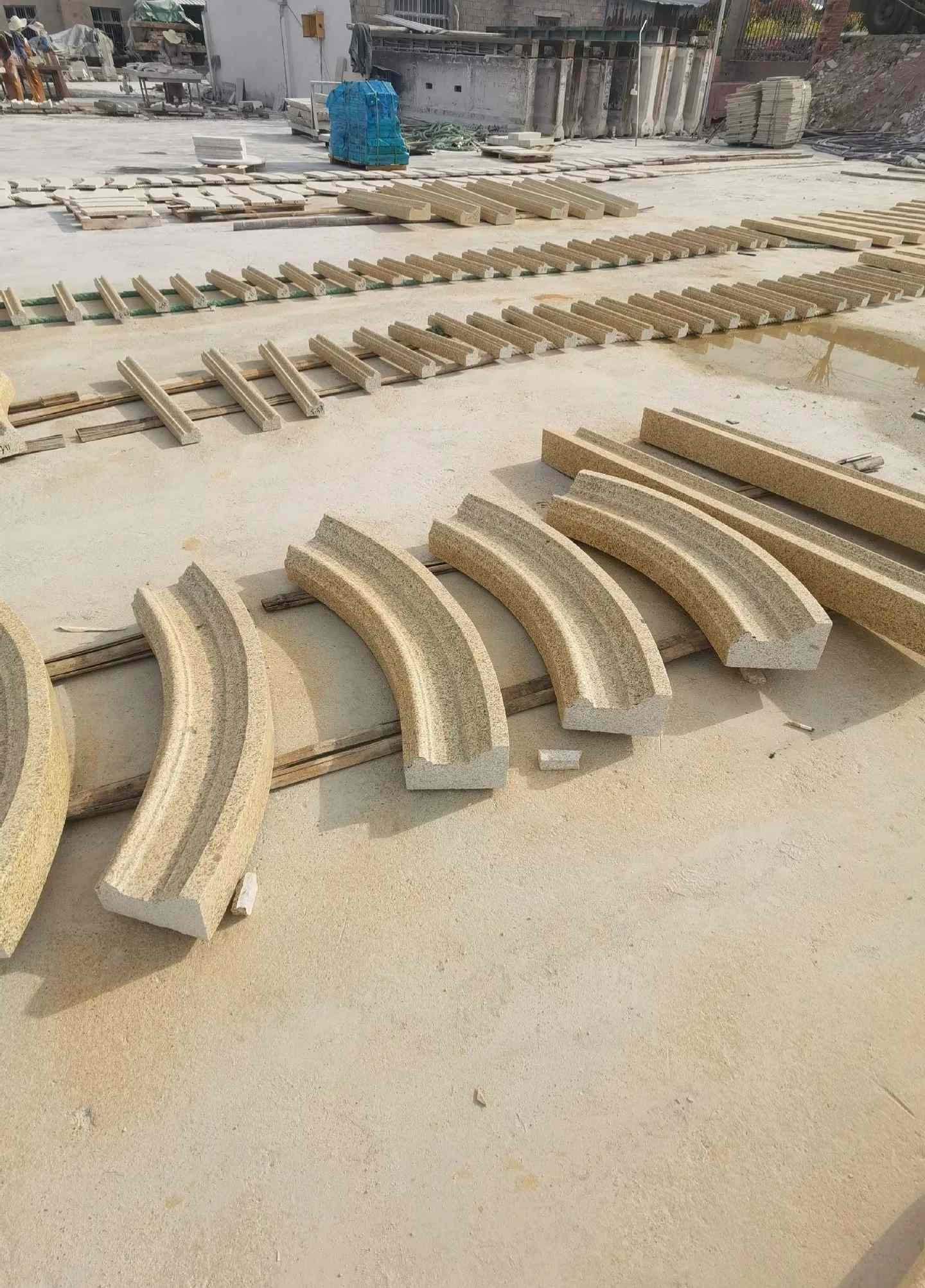 台州 黄金麻花岗岩别墅线条