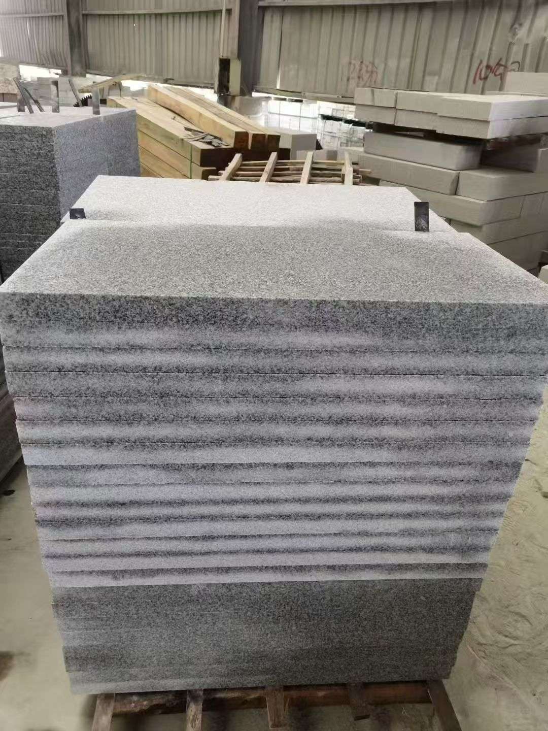 台州 芝麻白5公分火烧地铺成品，900*400，规格可定制