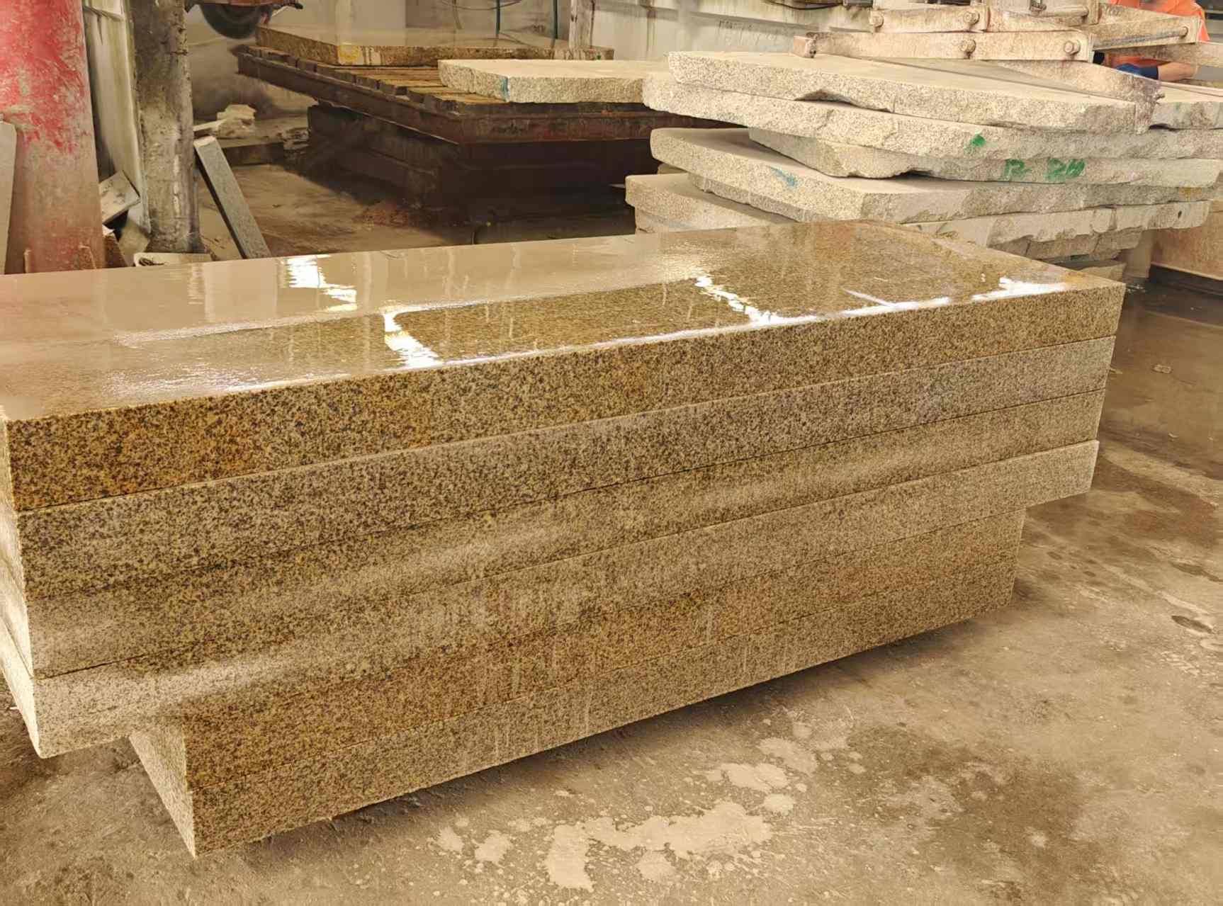 台州 黄金麻栏杆料半成品加工中